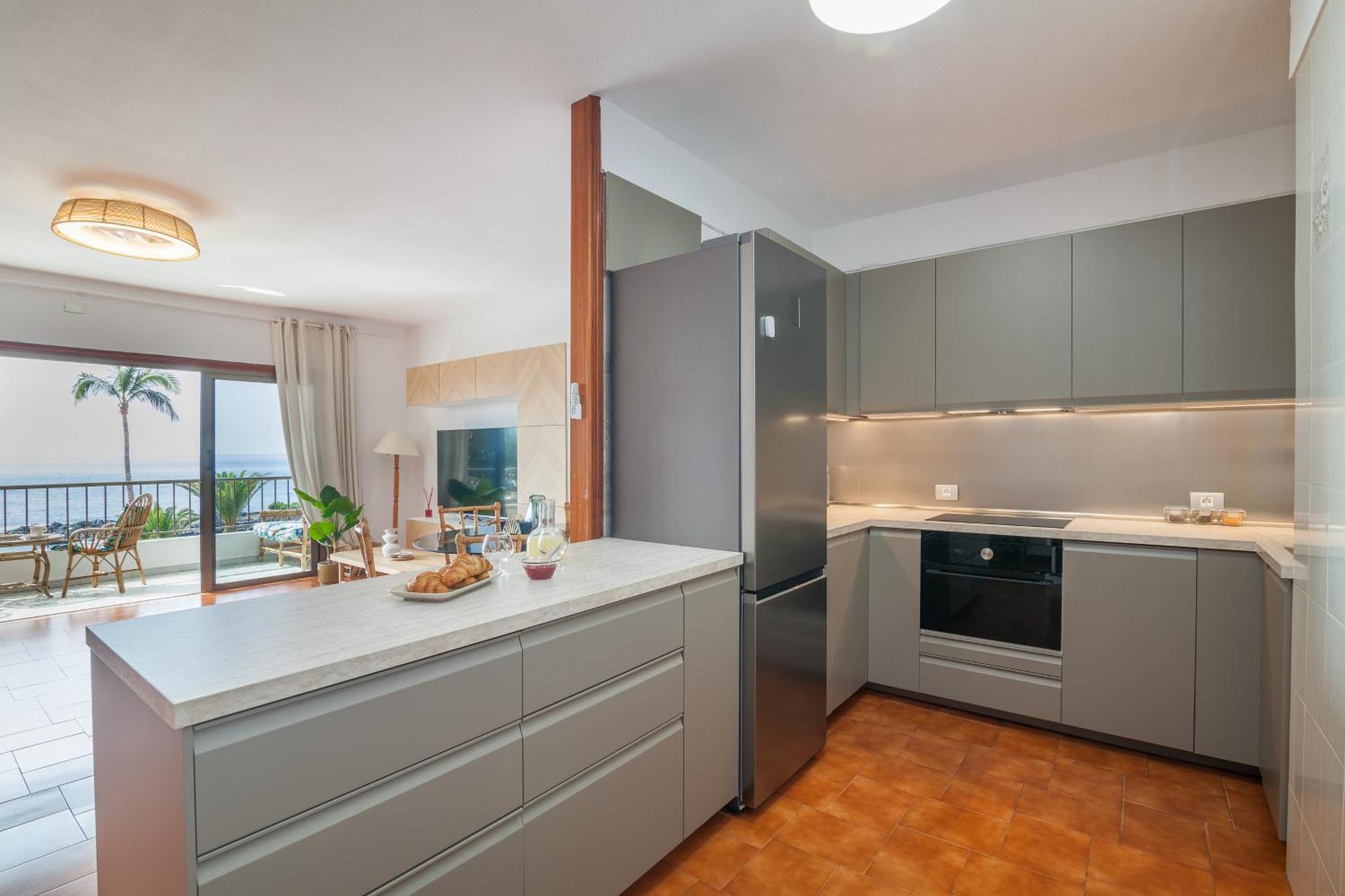 푸에르토 데 산티아고 Casa De Franco - Ocean View, Terrace, Balcony, 50M From Playa La Arena, Fibre Net 아파트 외부 사진
