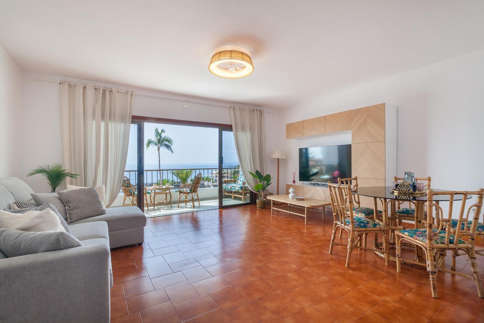 푸에르토 데 산티아고 Casa De Franco - Ocean View, Terrace, Balcony, 50M From Playa La Arena, Fibre Net 아파트 외부 사진